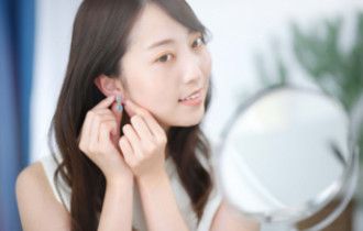 ピアス